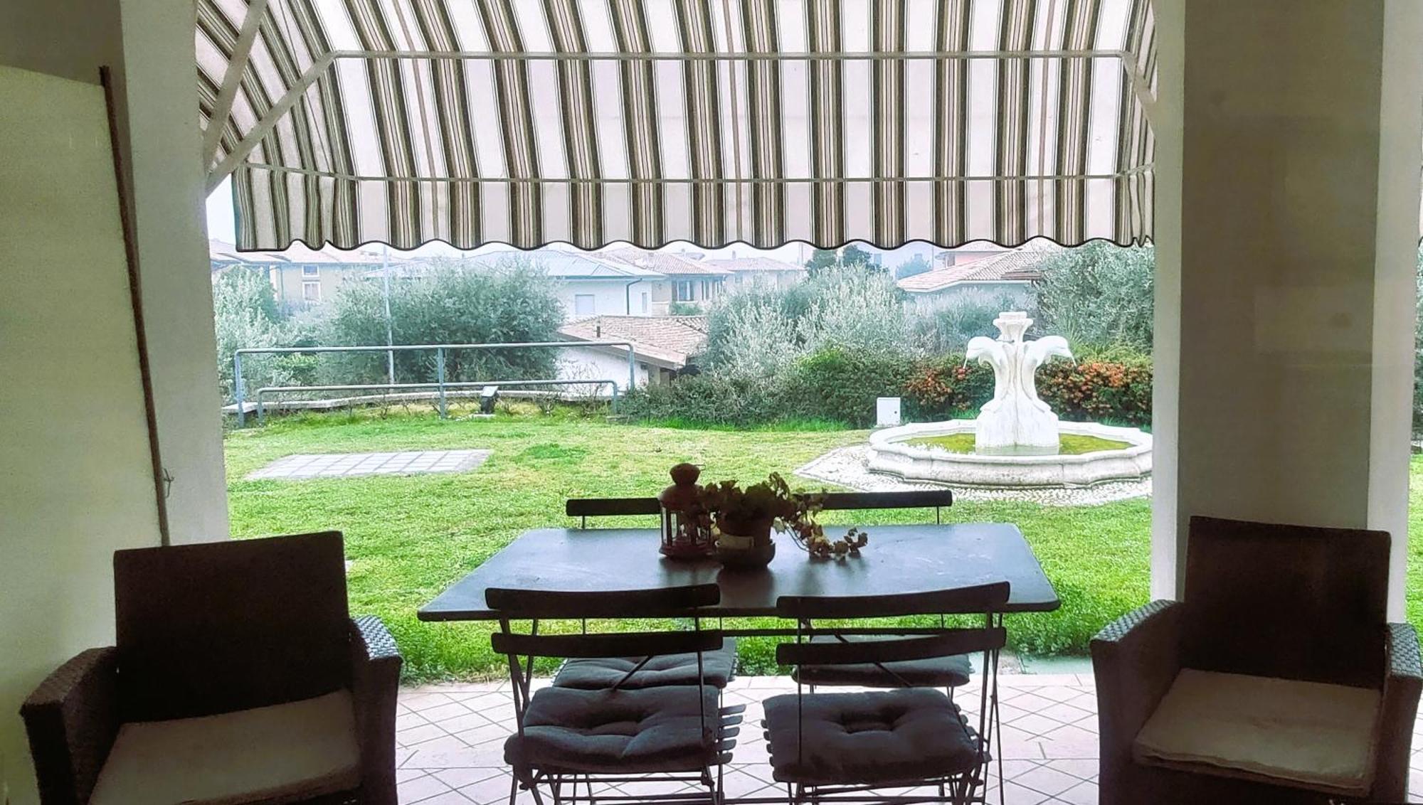 Casa Silvia Apartment Padenghe sul Garda Bagian luar foto